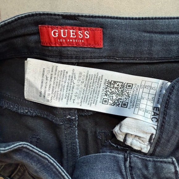 Guess Dark Blue Women's skinny Jeans - Picture 2 of 3